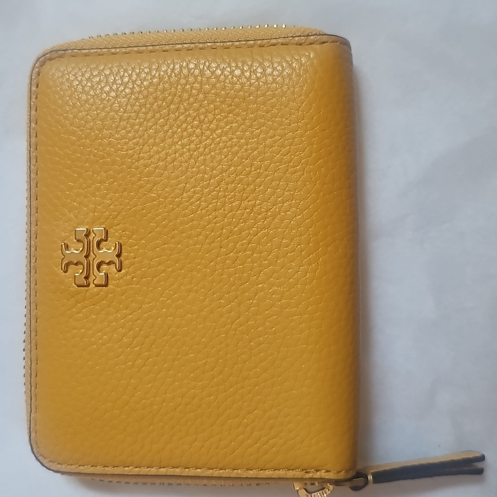 Tory Burch Leather Wallet